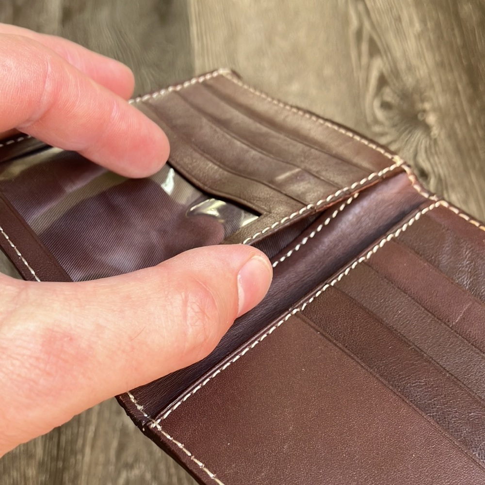 Wallet - Picture 9 of 16